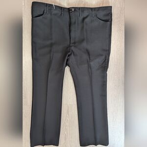 Mens Wrangler Black Pants Size 50x32 NWT!